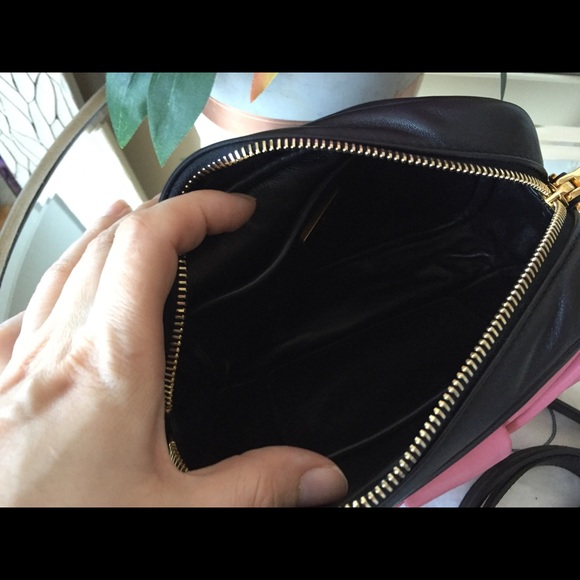 Prada bag - Picture 6 of 9